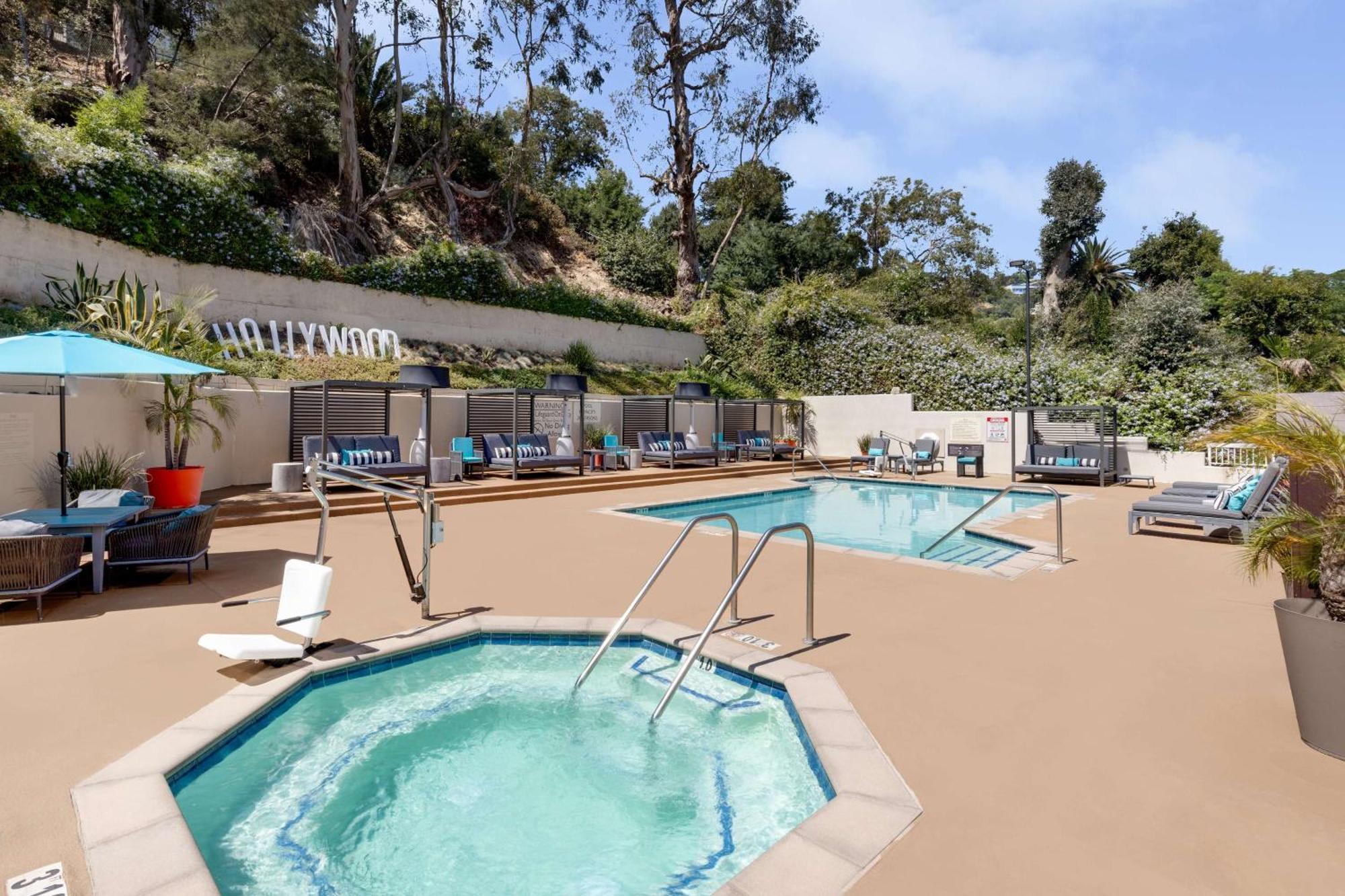 Hilton Garden Inn Los Angeles / Hollywood Ngoại thất bức ảnh